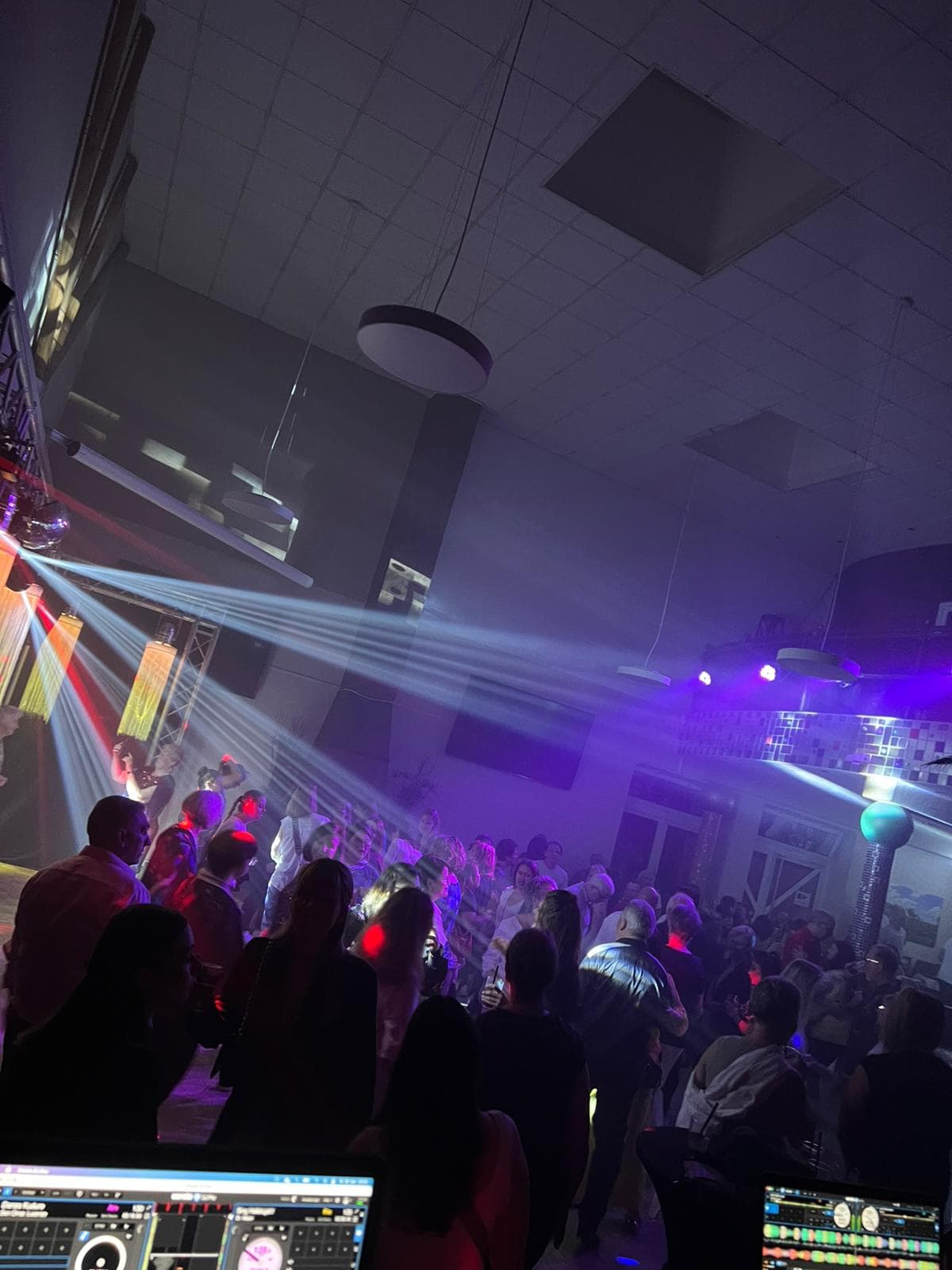 Event mit DJ Hendrix